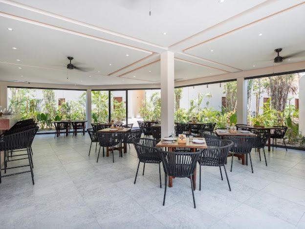 Apartment Luxury - Stunning Pool View & Amenities Tulum